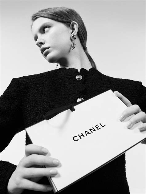 chanel chinook mall|chanel customer care.